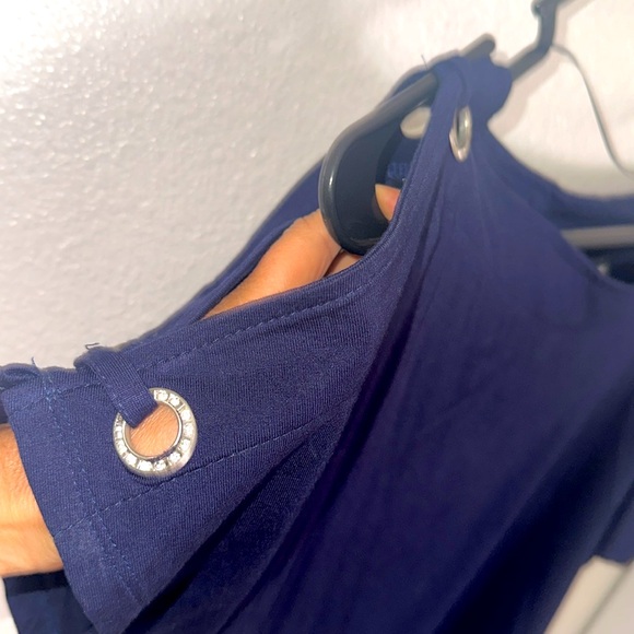 Cable and gauge a size medium, navy blue lightweight shirt . - Picture 3 of 5